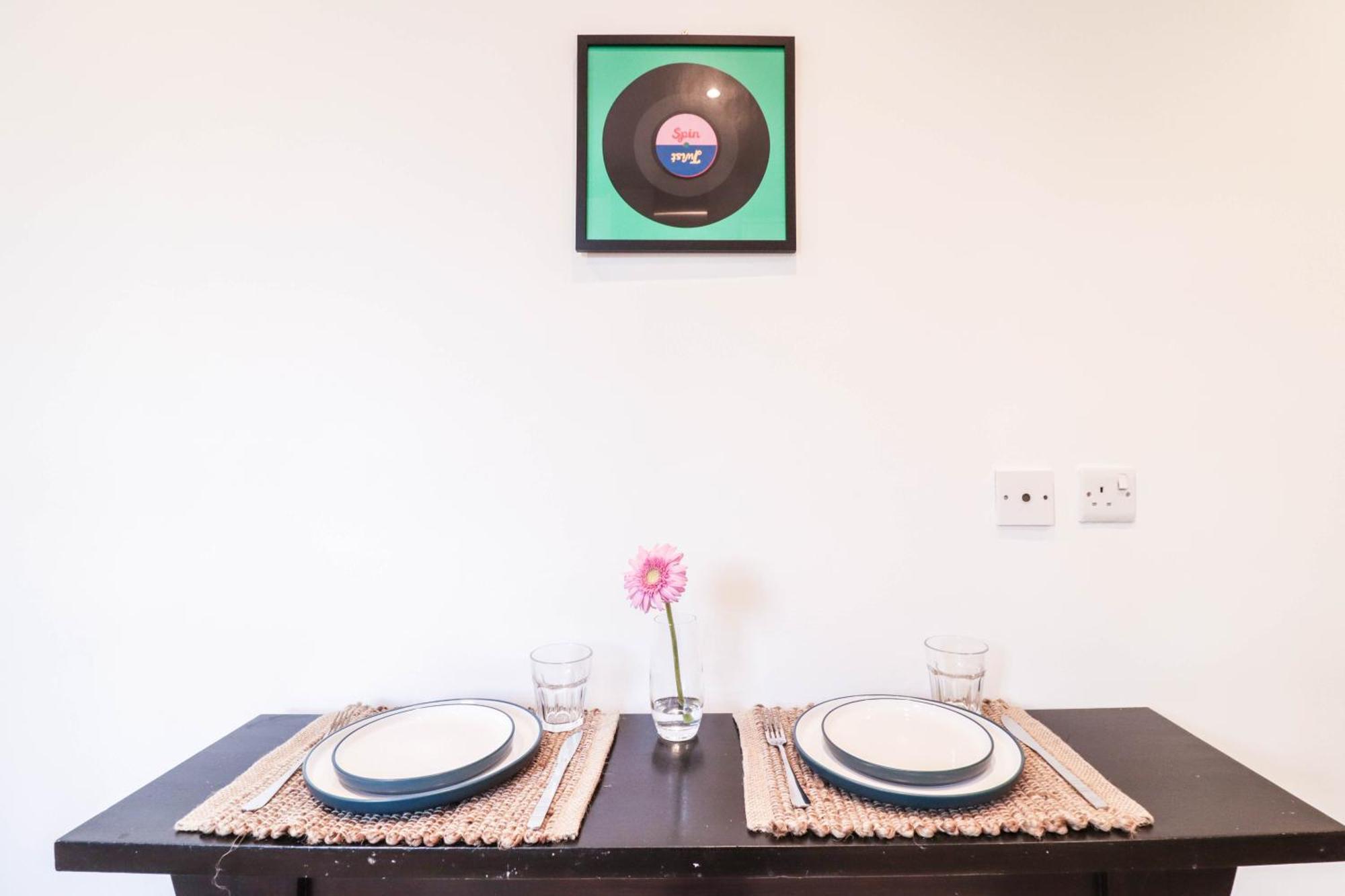 Stylish 1 Bedroom Apartment In Central Londra Dış mekan fotoğraf
